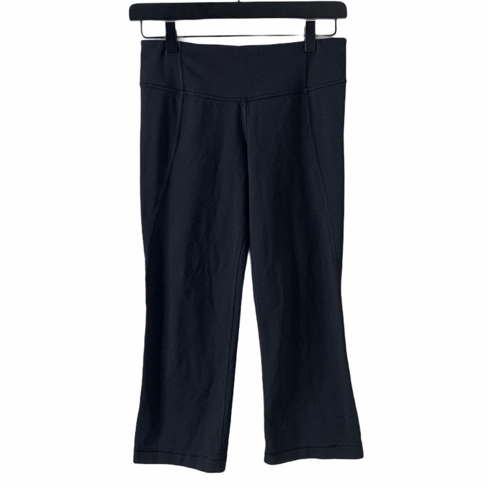 Lululemon Black Size 4 Cropped Leggings